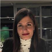 Docente di ruolo nella Secondaria di I grado offre supporto e competenze